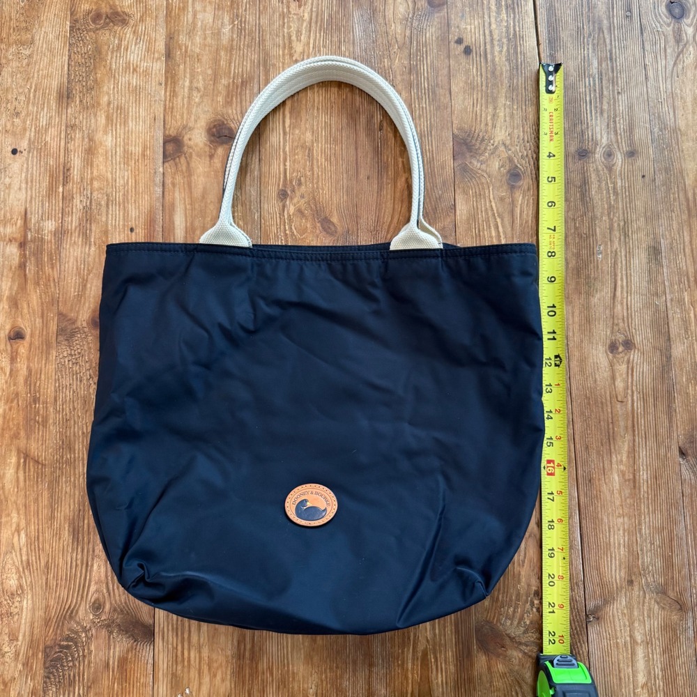 Dooney & Bourke Navy Blue Nylon Tote Bag with Leather Duck Logo Patch EUC - Picture 8 of 9